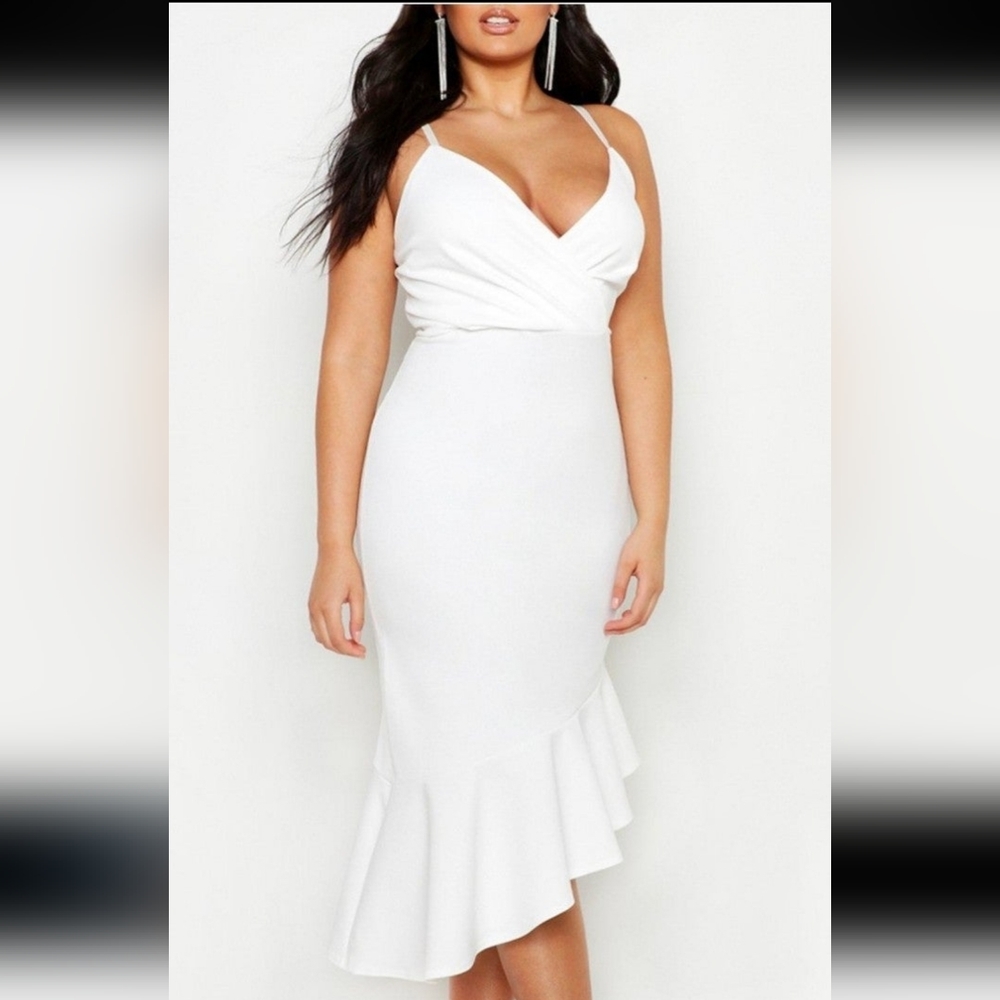 Boohoo Curve Rib Ruffle Midi Dress size: 20